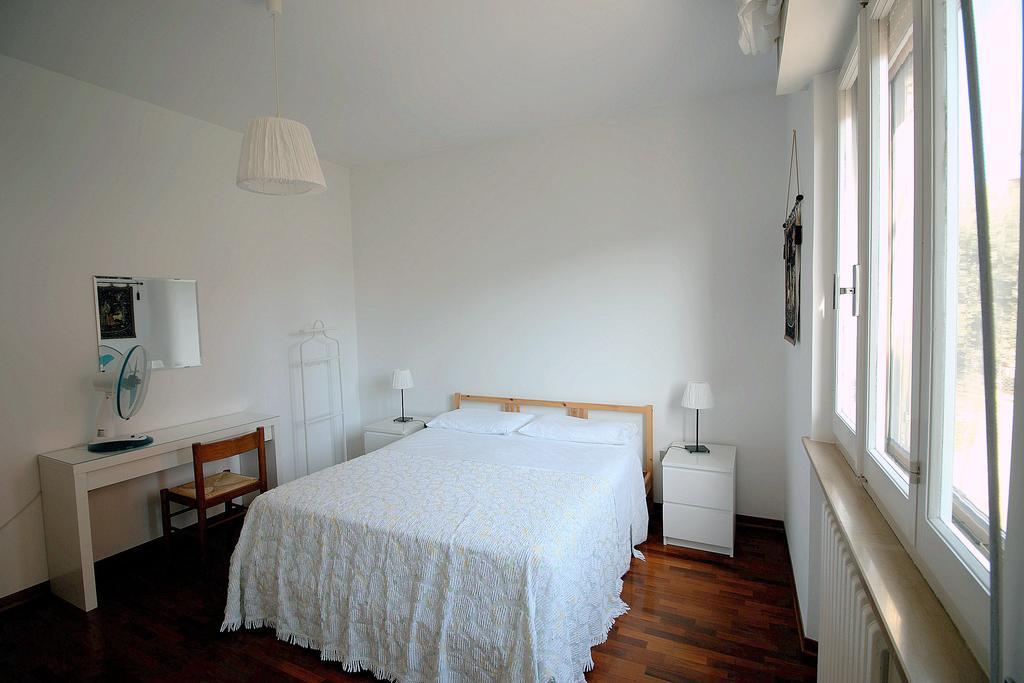 Appartamento Montessori Castelfidardo Buitenkant foto