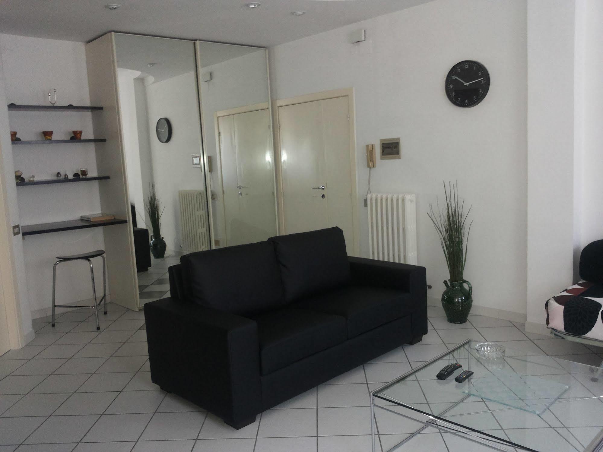 Appartamento Montessori Castelfidardo Buitenkant foto
