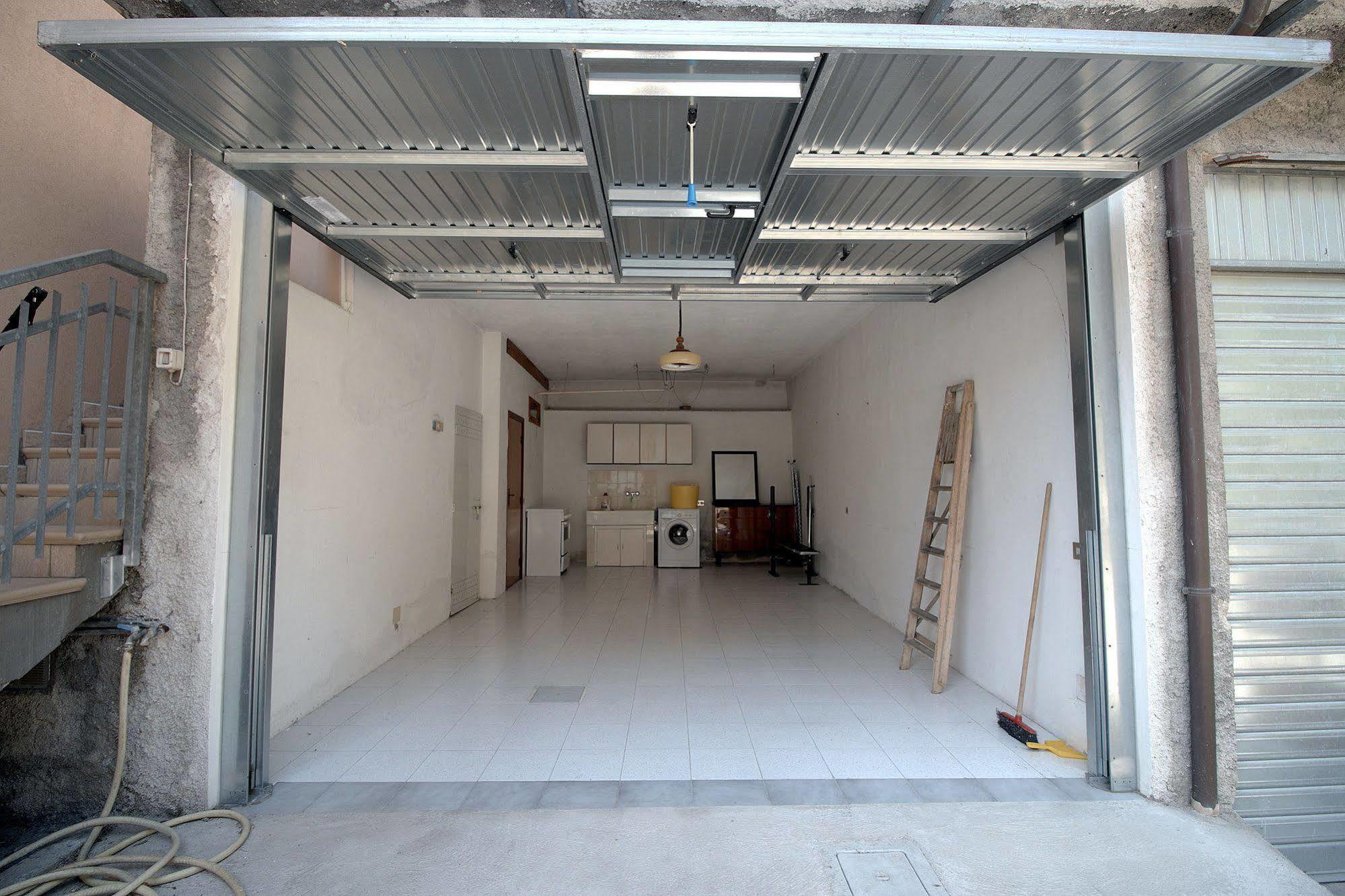Appartamento Montessori Castelfidardo Buitenkant foto